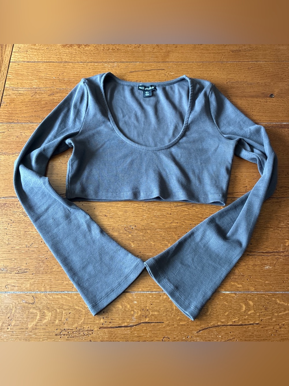 PrettyLittleThing brown/gray Ribbed Long Sleeve Crop Top